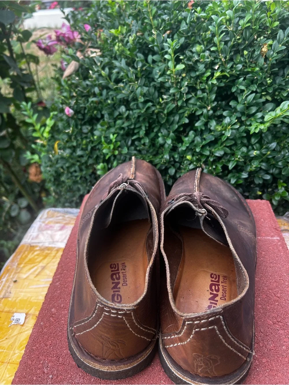 Clark’s Desert Trek Men’s Brown Leather Chukka Boots Size 11.4